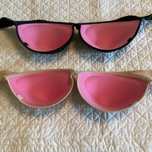 2 Pink strapless push up bras - Picture 3 of 3